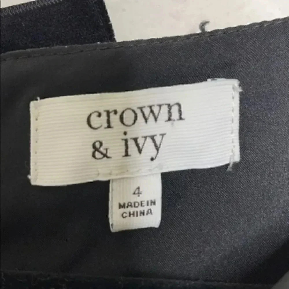 Crown & Ivy NWT sz 4 sleeveless little black metallic dress - Picture 5 of 7